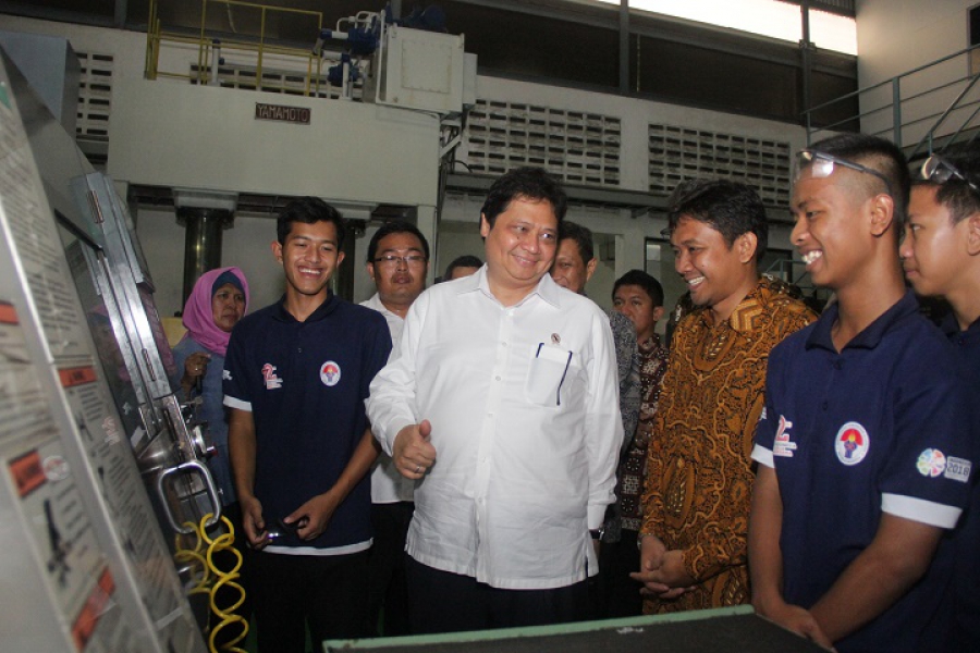 Menperin Mengunjungi PT YPTI