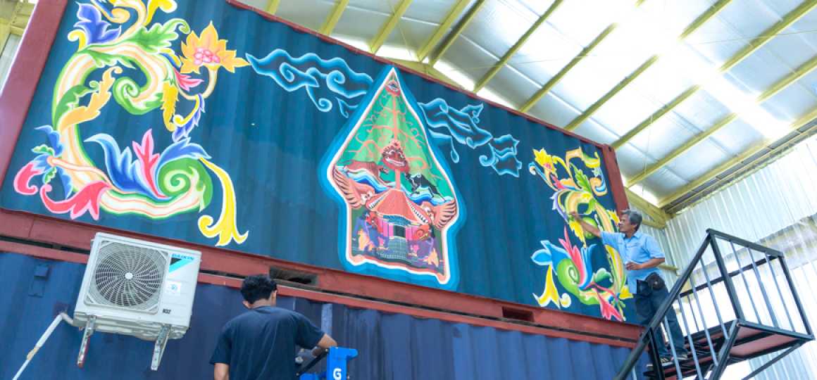 PERANGKAT GAMELAN DENGAN SENTUHAN TEKNOLOGI MODERN
